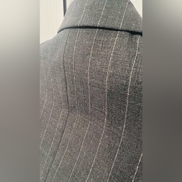 Classiques Entier blazer Grey with Silver sparkle pinstripe size 10 - Picture 9 of 13